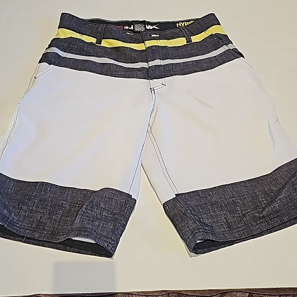 Tony Hawk hybrid shorts size 32